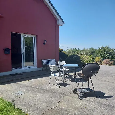 Edenbrook With Sea Views *